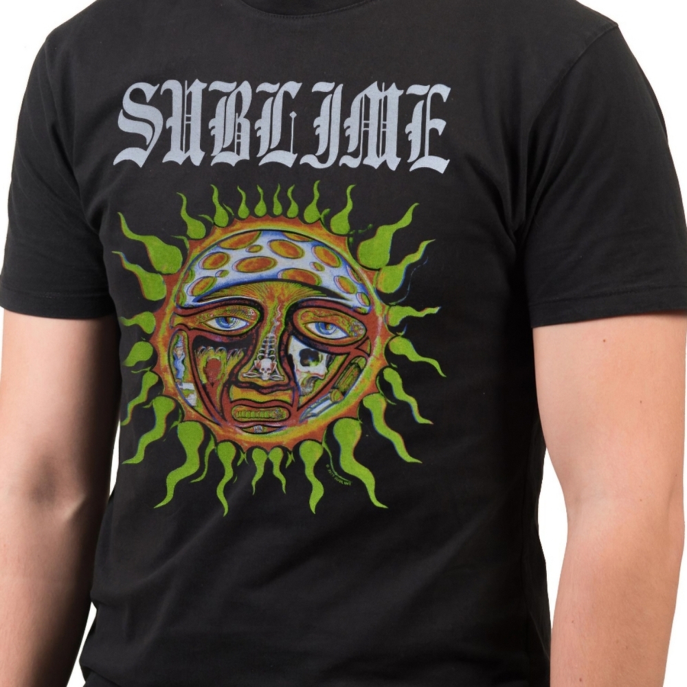 Old Navy black t-shirt iconic "sun" logo of the California ska-punk Band SUBLIME - Picture 6 of 7